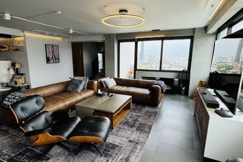 Condo in Bangkok, Thailand, 3 bedrooms  № 180755 - photo 3