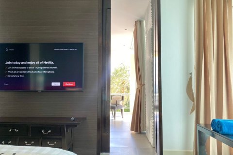 Condo in Kathu, Thailand, 2 bedrooms  № 156185 - photo 16