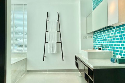 Condo in Kathu, Thailand, 2 bedrooms  № 156185 - photo 15