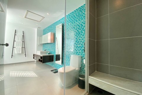 Condo in Kathu, Thailand, 2 bedrooms  № 156185 - photo 22