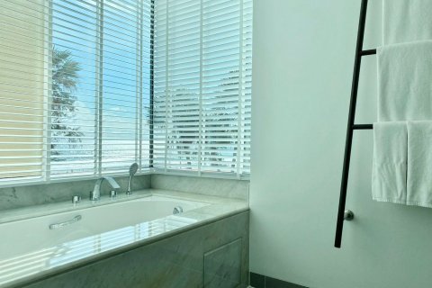 Condo in Kathu, Thailand, 2 bedrooms  № 156185 - photo 20