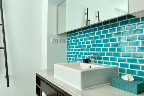 Condo in Kathu, Thailand, 2 bedrooms  № 156185 - photo 19