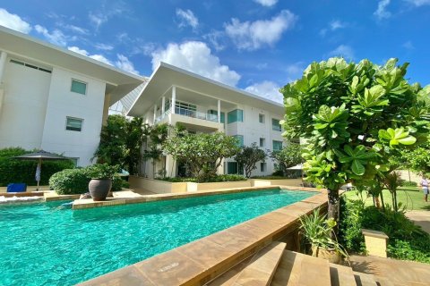 Condo in Kathu, Thailand, 2 bedrooms  № 156185 - photo 4