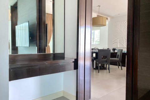 Condo in Kathu, Thailand, 2 bedrooms  № 156185 - photo 14