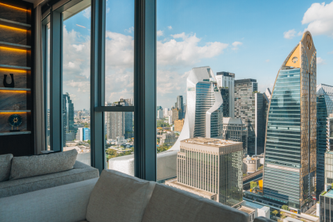 Кондоминиум с 2 спальнями в Патхум Ване, Бангкок, Таиланд № 156186 - фото 11