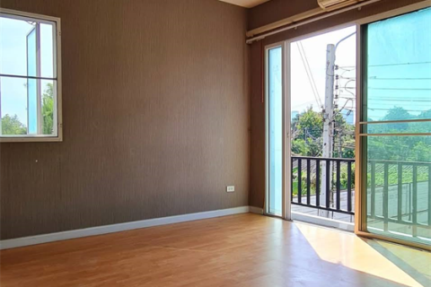 Townhouse in Bangkok, Thailand 4 bedrooms № 189699