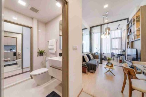 Studio in the Condo in Phaya Thai, Bangkok, Thailand № 183727 - photo 9