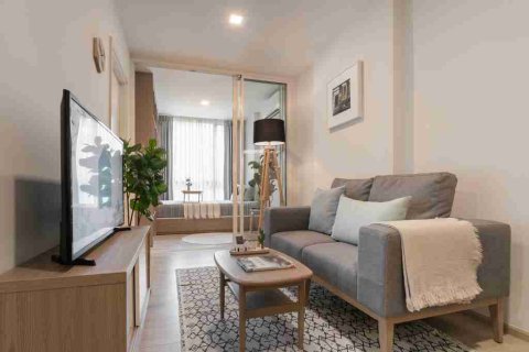Condo in Bangkok, Thailand, 1 bedroom  № 183726 - photo 11