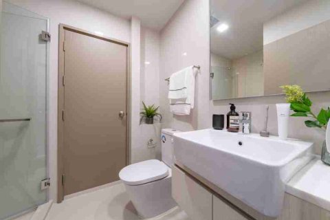 Condo in Phaya Thai, Bangkok, Thailand, 2 bedrooms  № 183729 - photo 8