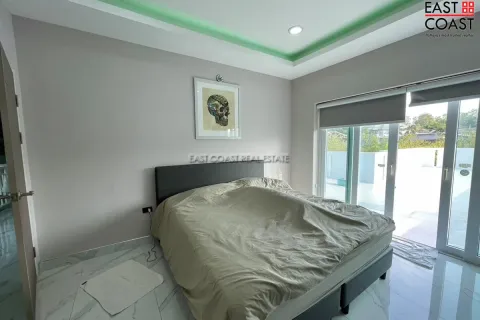 Casa de 3 dormitorios en Pattaya, Tailandia № 212153 - foto 17