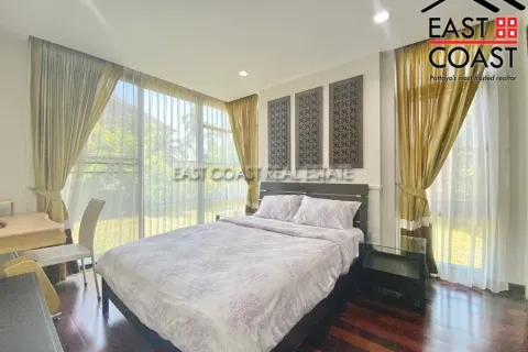 Casa de 4 dormitorios en Pattaya, Tailandia № 212156 - foto 20