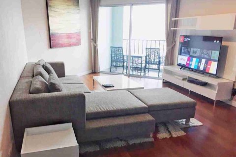 Condo in Bangkok, Thailand, 2 bedrooms  № 183577