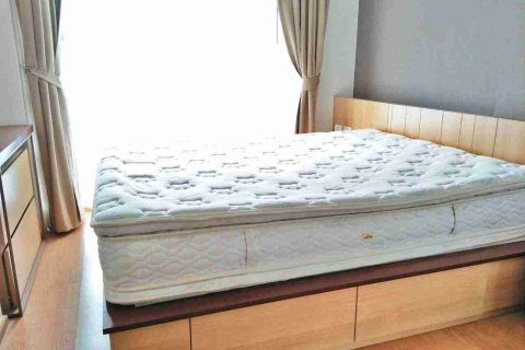 Condo in Thonburi, Bangkok, Thailand, 2 bedrooms № 183575 - photo 9