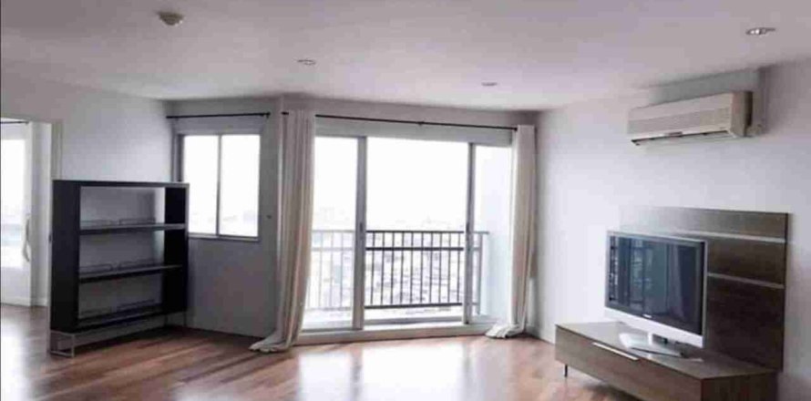 Condo in Thonburi, Bangkok, Thailand, 2 bedrooms  № 183578