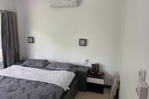 Villa on Chaweng Beach, Ko Samui, Thailand 3 bedrooms № 180109 - photo 9