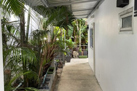 Villa on Chaweng Beach, Ko Samui, Thailand 3 bedrooms № 180109 - photo 11