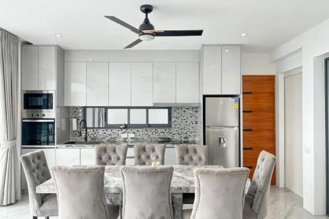 House in Ko Samui, Thailand 3 bedrooms № 139628 - photo 25