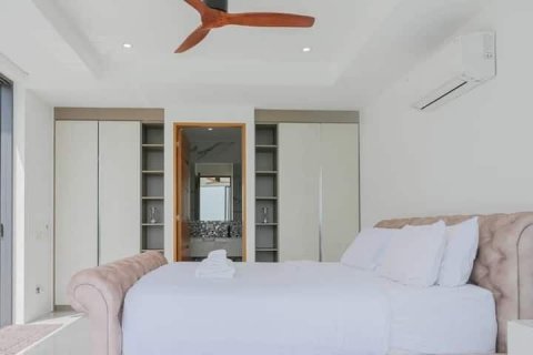 House in Ko Samui, Thailand 3 bedrooms № 139628 - photo 19