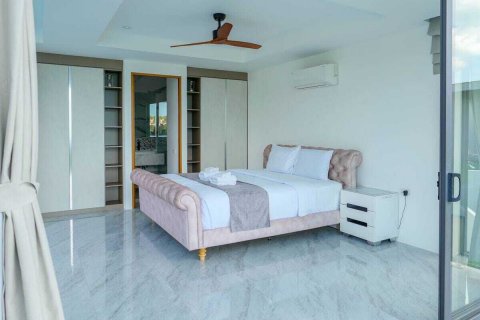 House in Ko Samui, Thailand 3 bedrooms № 139628 - photo 9