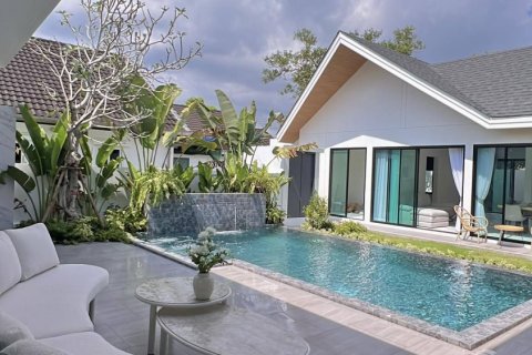Villa in Phuket, Thailand 3 bedrooms № 149431 - photo 5