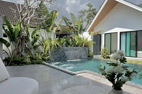 Villa in Phuket, Thailand 3 bedrooms № 149431 - photo 2