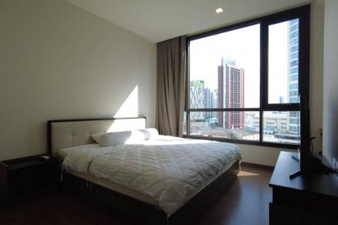 Кондоминиум с 1 спальней в Бангкоке, Таиланд № 134601 - фото 5