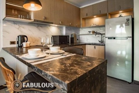 Apartment in Rawai, Thailand 1 bedroom № 179472 - photo 6