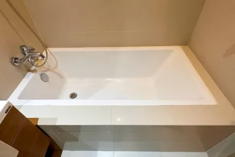 Condo in Watthana, Bangkok, Thailand, 2 bedrooms  № 139634 - photo 14