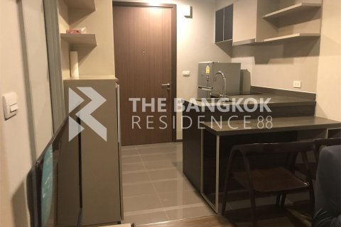Condo à Bangkok, Thaïlande, 1 chambre  № 188756