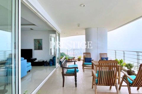 Condo in Pattaya, Thailand, 3 bedrooms № 198737 - photo 23