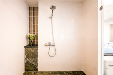 Studio in the Condo in Khlong Toei, Bangkok, Thailand  № 160882 - photo 9