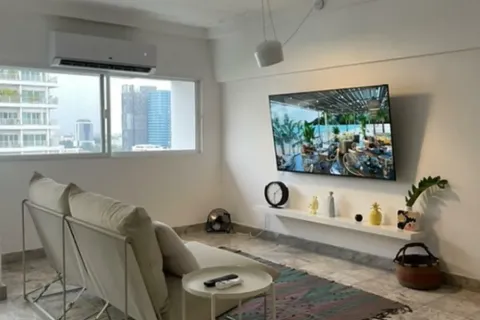 Duplex in Watthana, Bangkok, Thailand 2 bedrooms № 160880 - photo 1