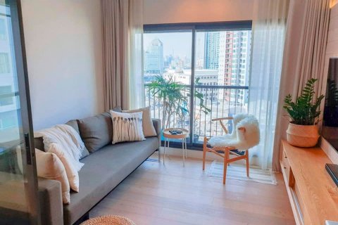 Кондоминиум с 1 спальней в Пхракханонге, Бангкок, Таиланд № 143229 - фото 2