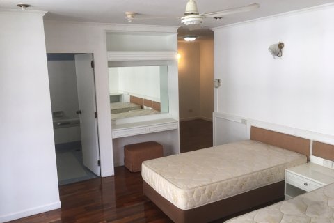 Кондоминиум с 1 спальней в Пхракханонге, Бангкок, Таиланд № 143229 - фото 8