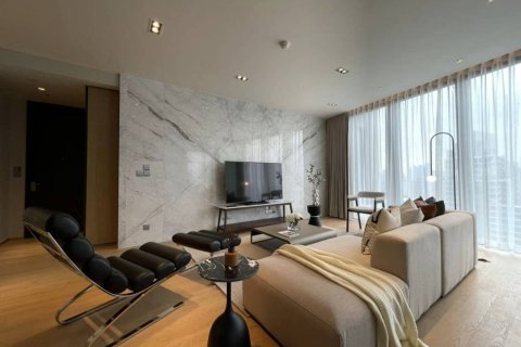 Condo in Bangkok, Thailand, 2 bedrooms  № 181223 - photo 1