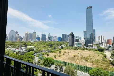 Condo in Pathum Wan, Bangkok, Thailand, 2 bedrooms  № 195778 - photo 3