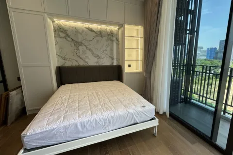 Condo in Pathum Wan, Bangkok, Thailand, 2 bedrooms  № 195778 - photo 4