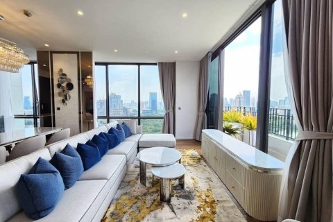 Condo in Pathum Wan, Bangkok, Thailand, 3 bedrooms № 195783