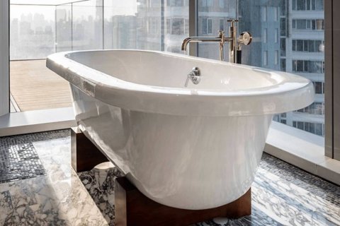 Condo in Bangkok, Thailand, 3 bedrooms  № 180864 - photo 4