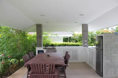 Villa à Hua Hin, Thaïlande 5 chambres № 146288 - photo 2