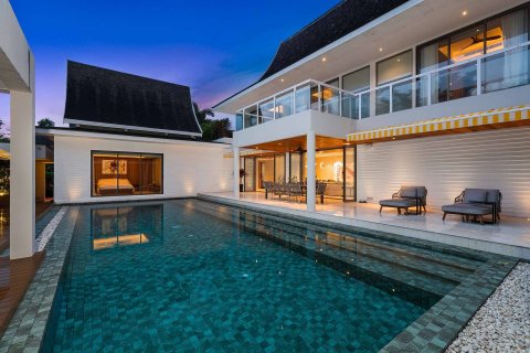 Вилла в Пхукете, Таиланд с 5 спальнями  № 160267 - фото 2