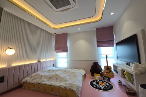 Villa in Phuket, Thailand 4 bedrooms № 160272 - photo 16