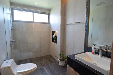 Villa in Phuket, Thailand 4 bedrooms № 160272 - photo 20