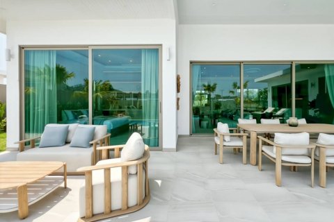 Villa in Pran Buri, Thailand 3 bedrooms № 176792 - photo 10