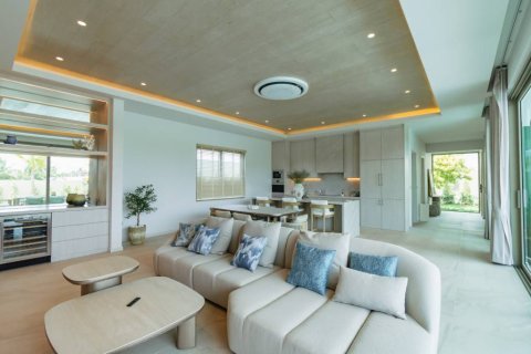 Villa in Pran Buri, Thailand 3 bedrooms № 176789 - photo 9