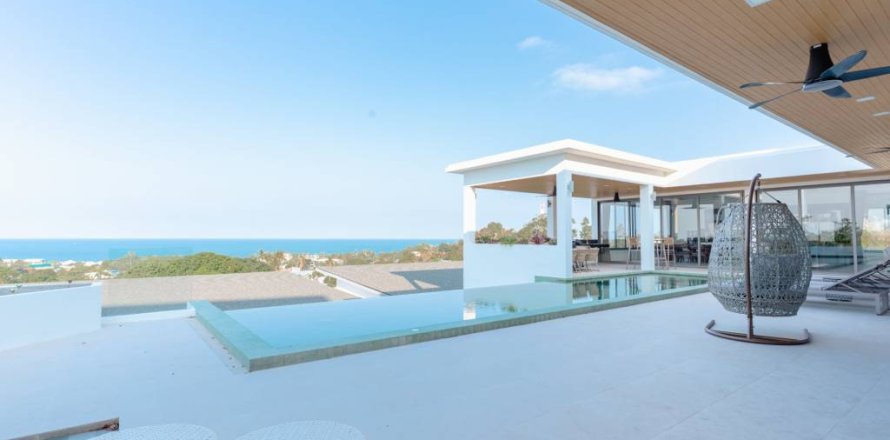 Villa in Surat Thani, Thailand 4 bedrooms № 176794