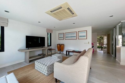 Villa in Hua Hin, Thailand 3 Schlafzimmer № 221811 - Foto 8