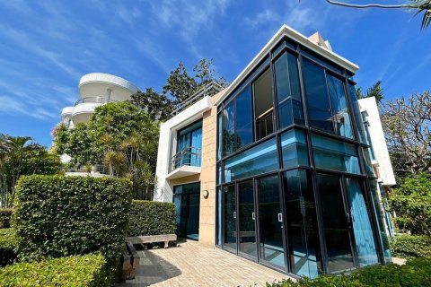 Villa in Hua Hin, Thailand 3 Schlafzimmer № 221811 - Foto 4