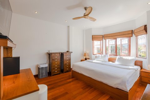 Villa in Hua Hin, Thailand 6 Schlafzimmer № 221809 - Foto 9