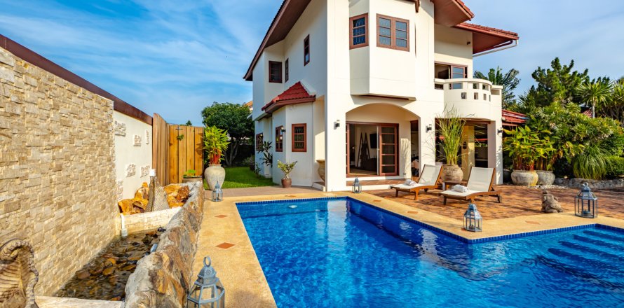Villa in Hua Hin, Thailand 6 Schlafzimmer № 221809